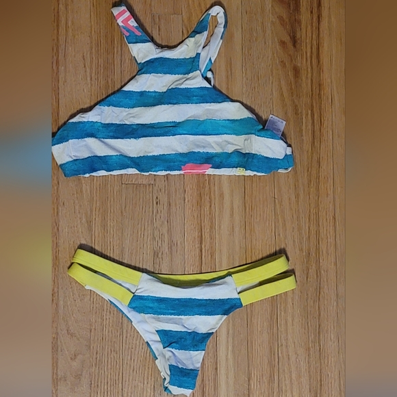 BILLABONG Women's Maldive Stripe Halter High Neck Bikini - Picture 3 of 7